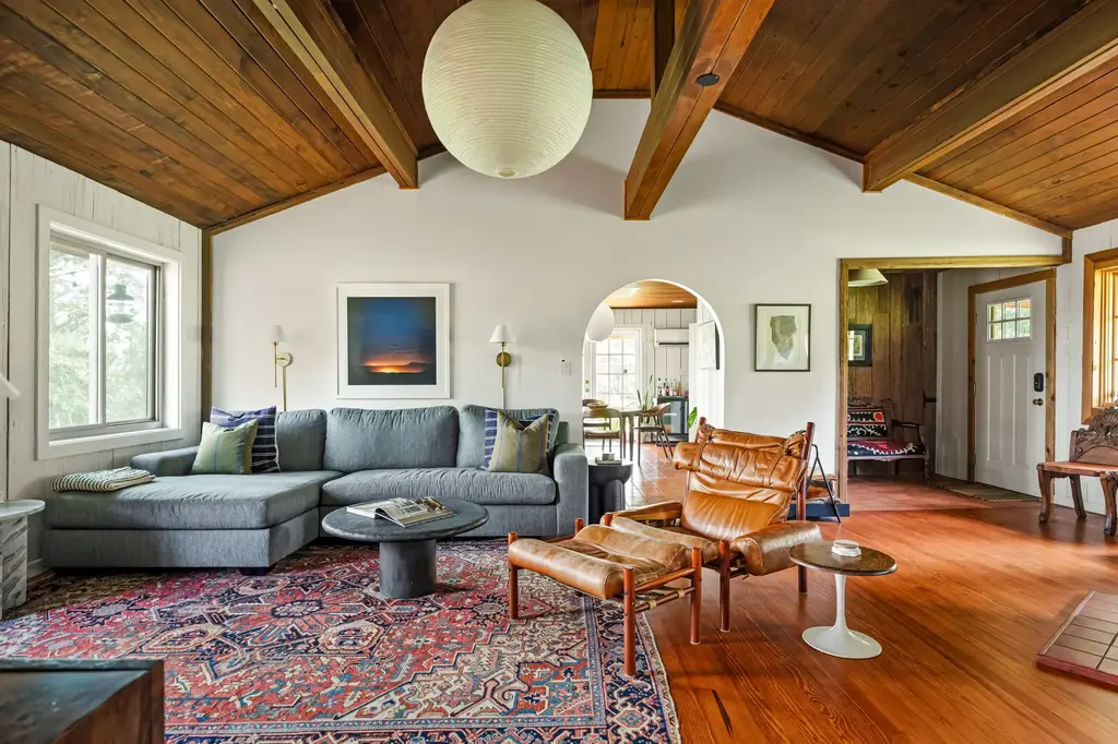 317 Walnut Creek Road, Bastrop