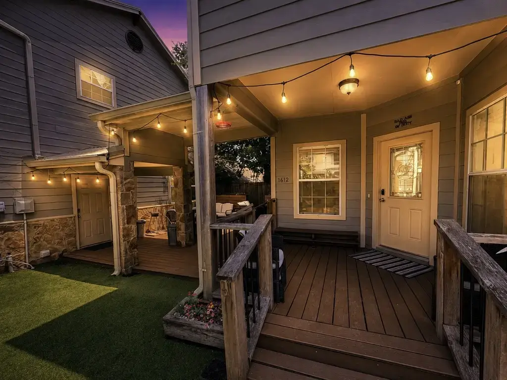 1612 N Miriam Avenue B, Austin