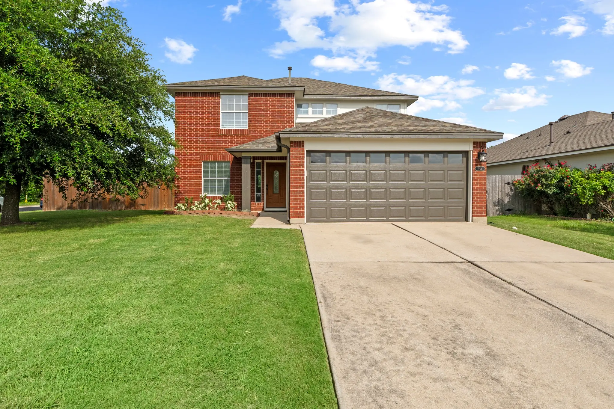 Photo of Listing #3457601