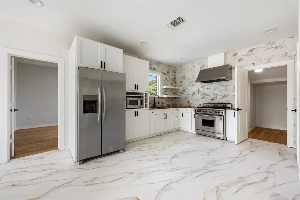 100 W Caskey Street, Florence