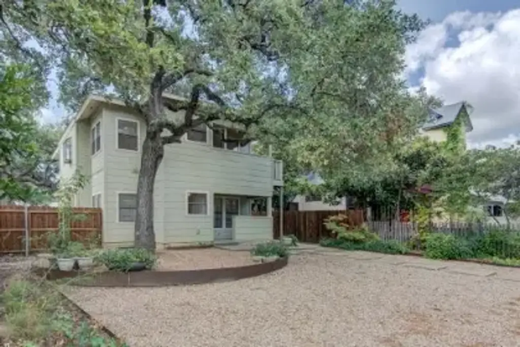 311 W Mary Street A, Austin