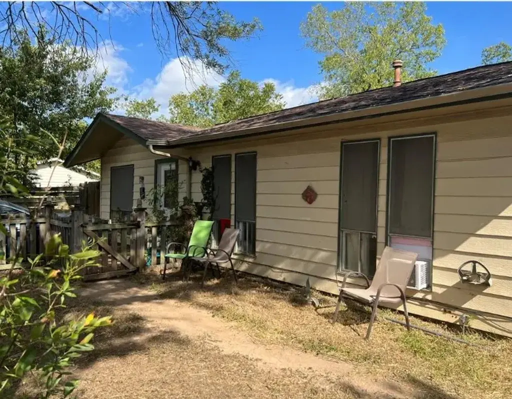 6112 Larch Terrace, Austin