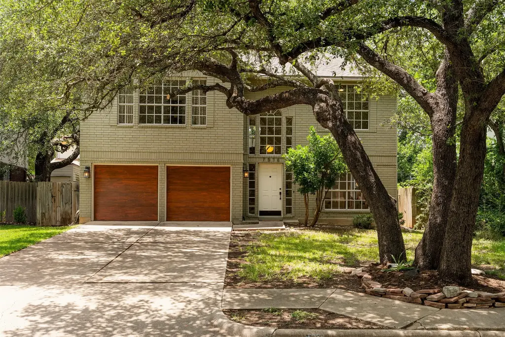 7516 Windrush Drive, Austin