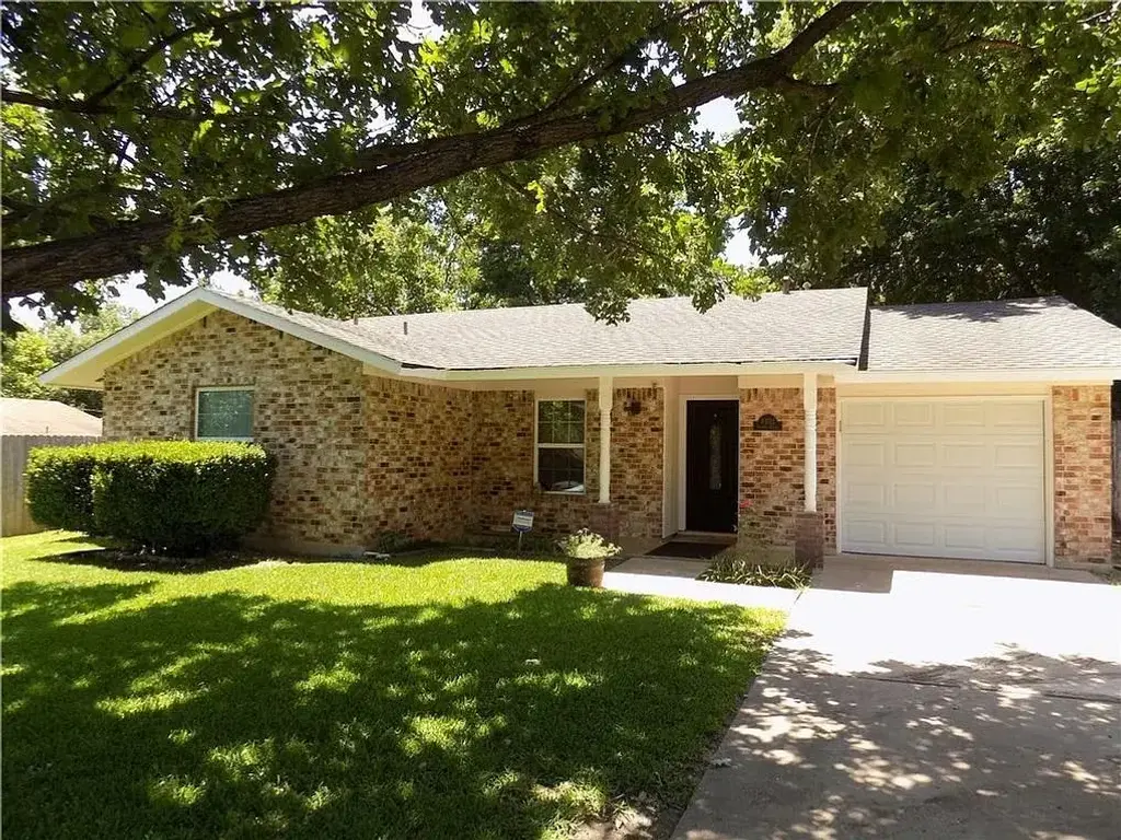 8402 Leesburg Circle, Austin
