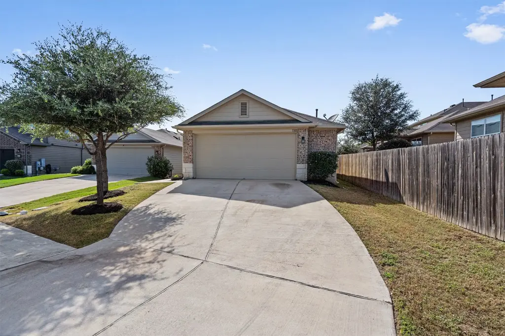 13810 Geelong Drive, Pflugerville