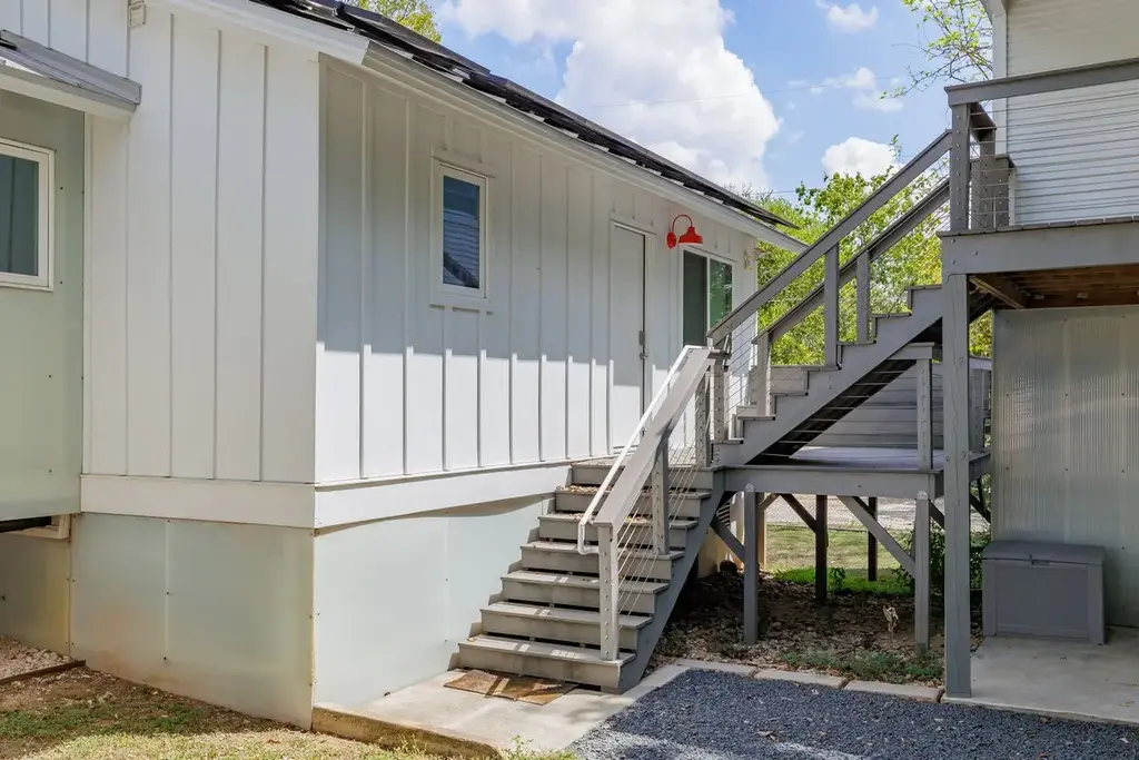 4609 Depew Avenue B, Austin