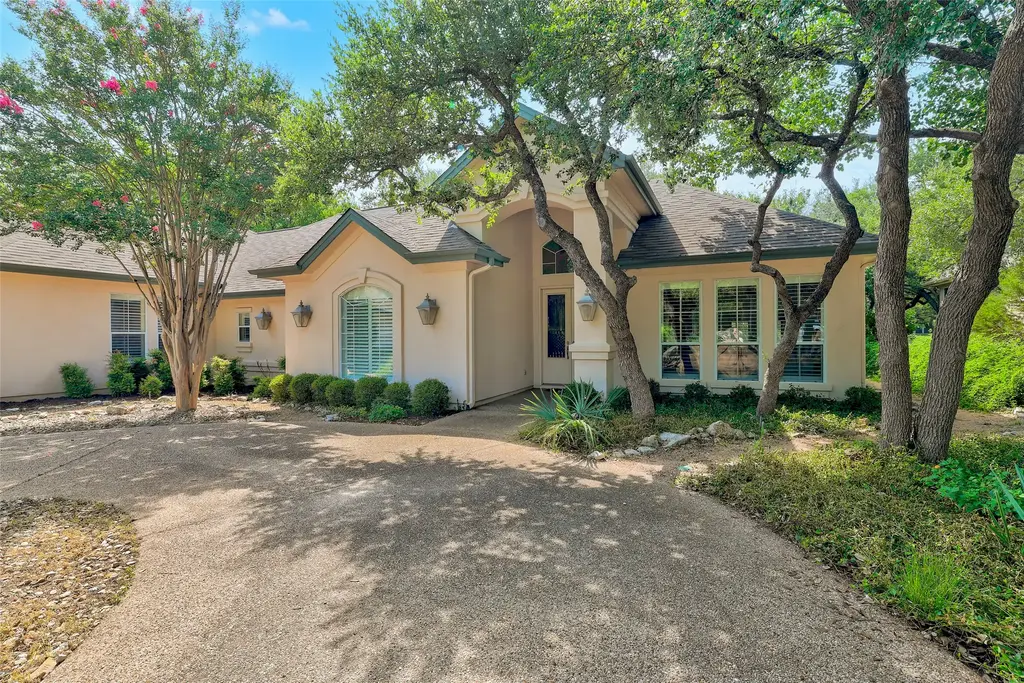 33 Meadows End, Georgetown