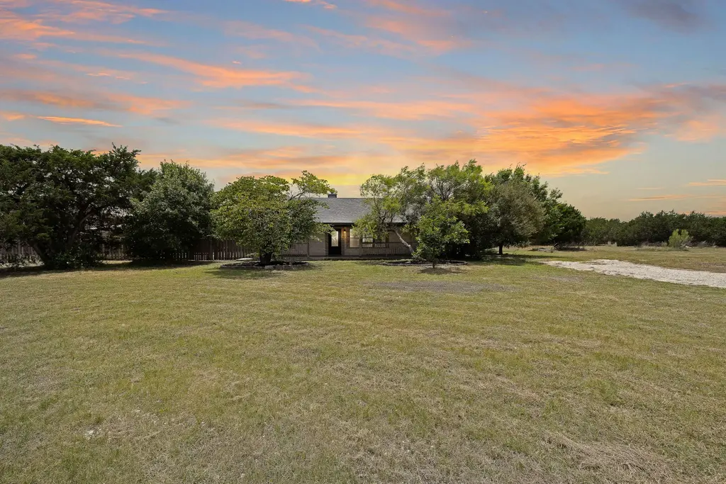 215 Double File Trace, Liberty Hill
