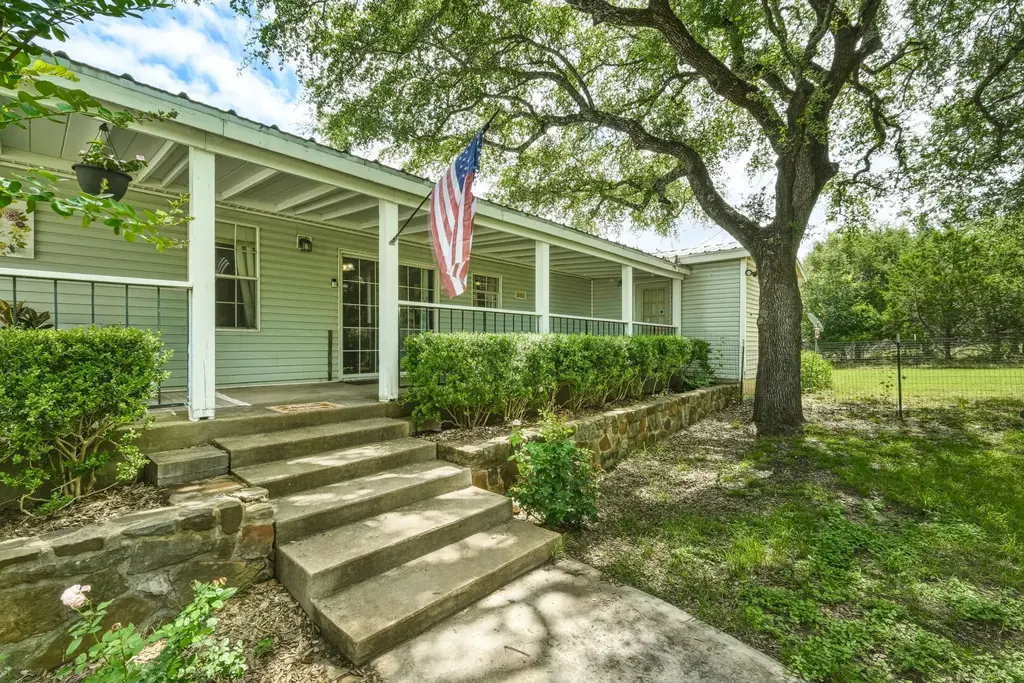 200 Autumn Ridge Drive, Liberty Hill