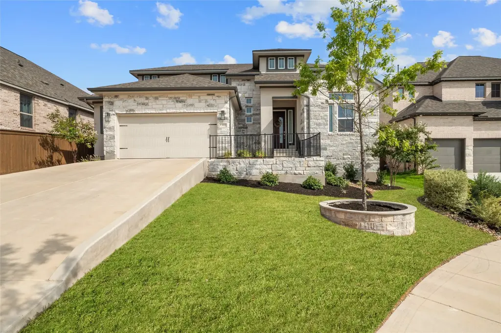 933 Donna Roland Court, Leander