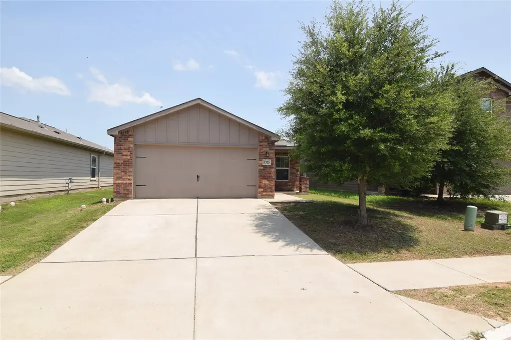 1375 Amy Drive, Kyle