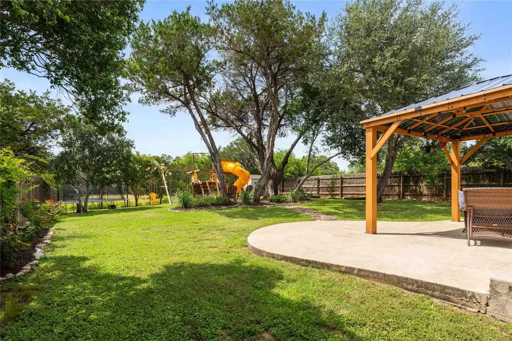 55 Sprucewood Drive, Wimberley