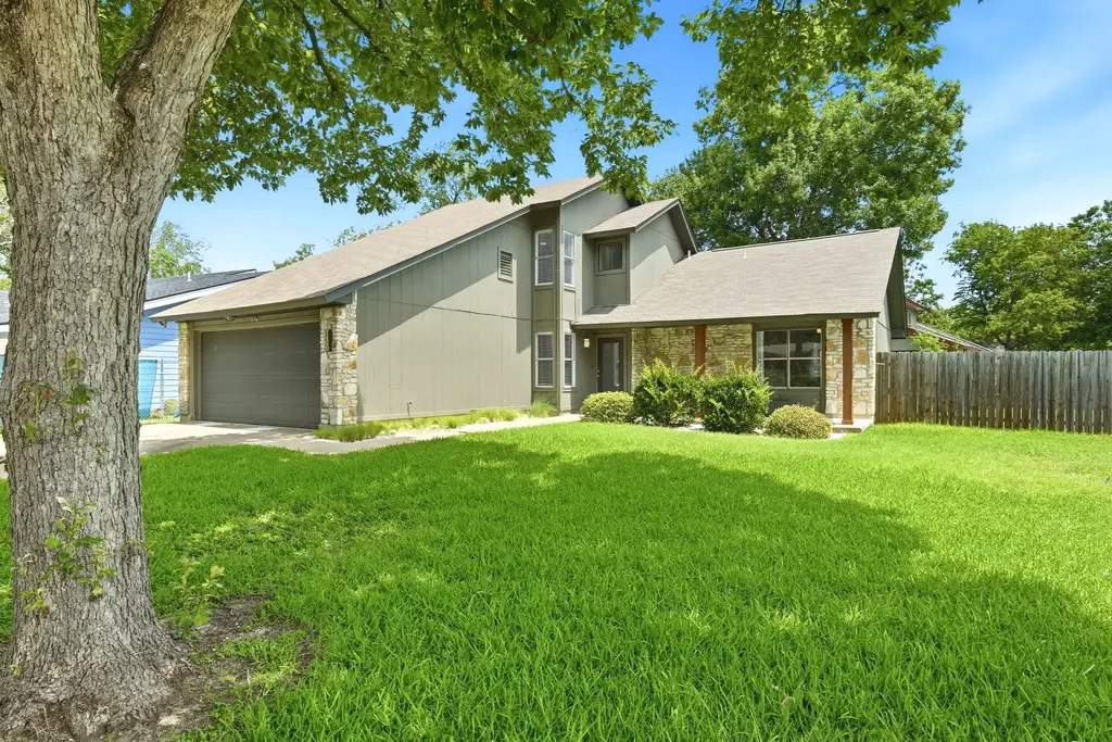 3200 Spaniel Drive, Austin