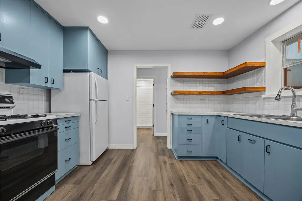 601 Zunker Street, San Marcos