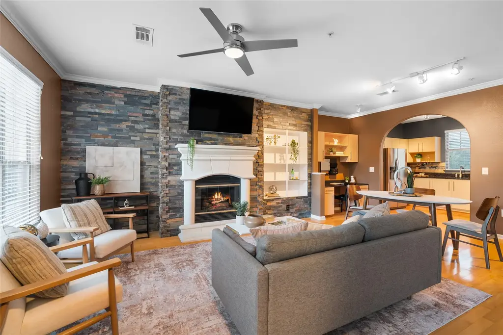 11203 Ranch Road 2222 1402, Austin