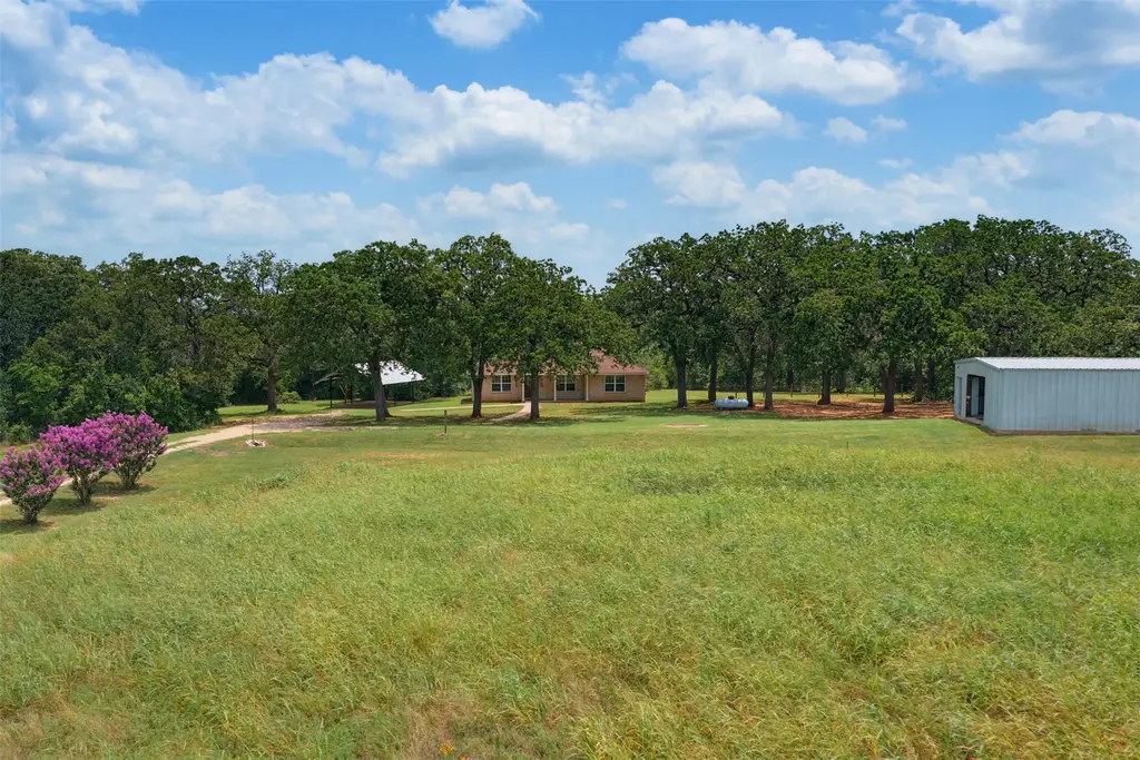 266 County Road 307, Rockdale