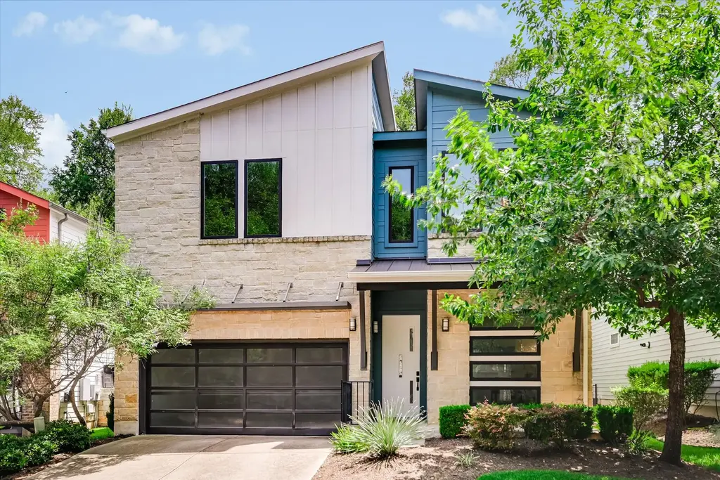 2807 Del Curto Road J, Austin