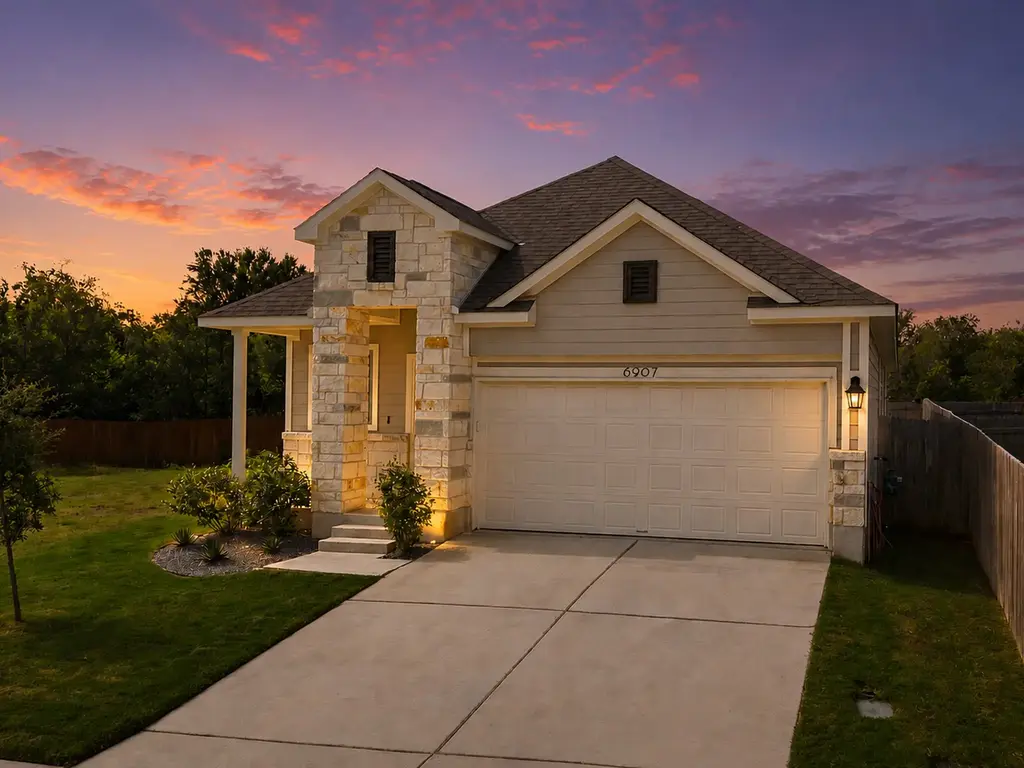 6907 Short Run Lane, Buda