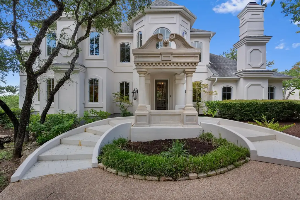 3735 Lost Creek Boulevard, Austin