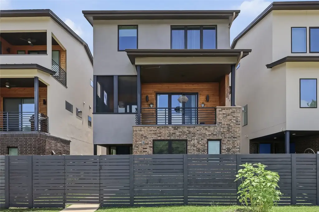 5006 Pecan Springs Road 3, Austin