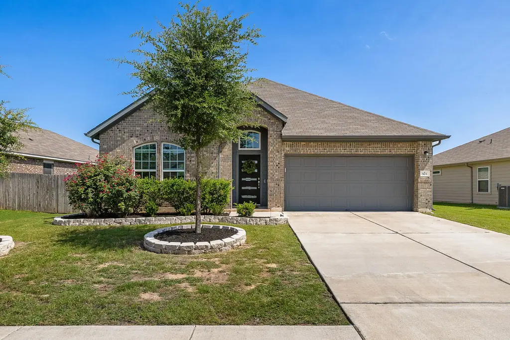 503 Hendelson Lane, Hutto