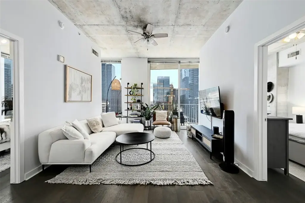 360 Nueces Street 1809, Austin