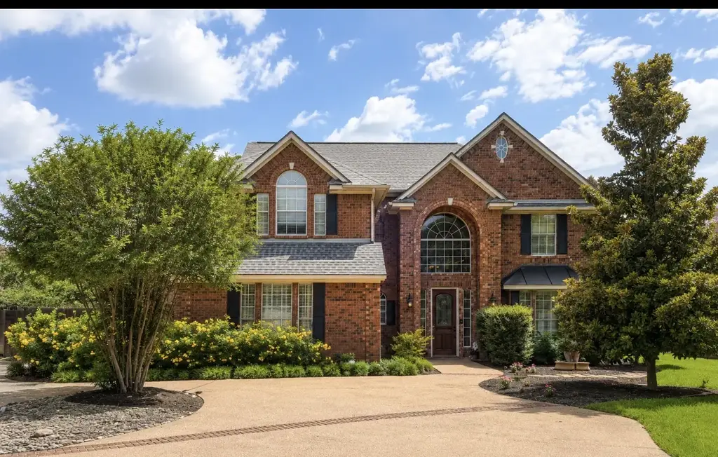 13 Oak View, Round Rock