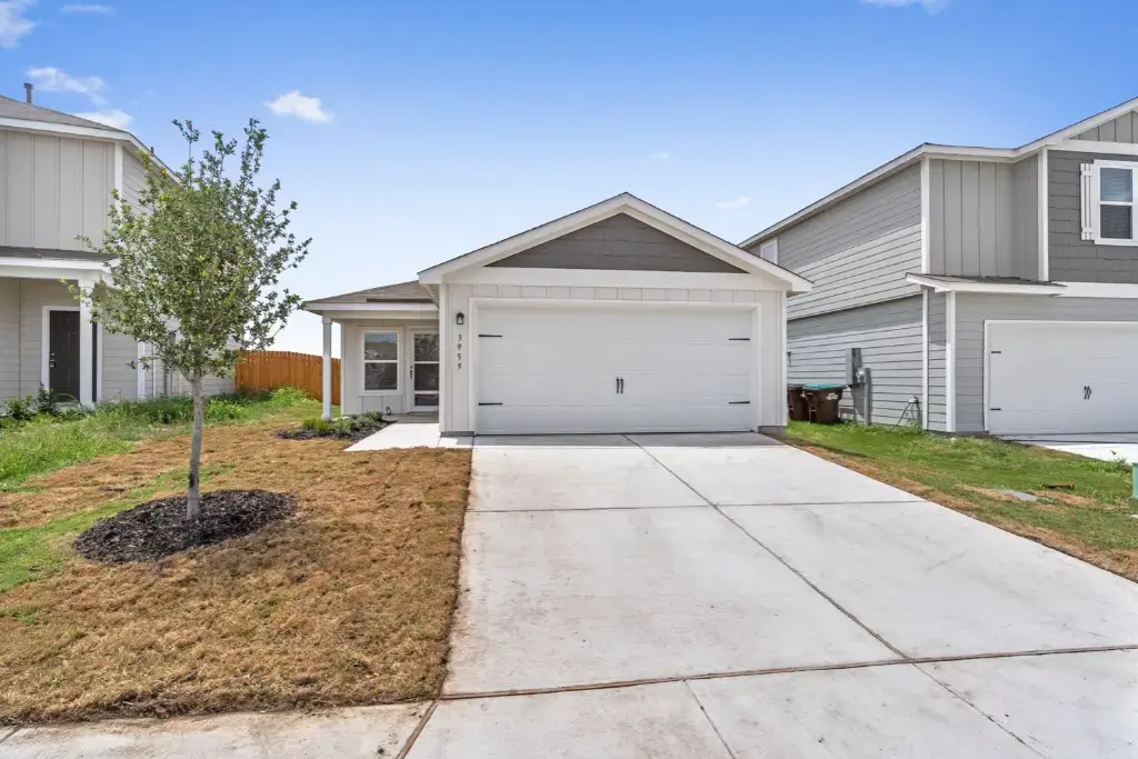 3959 Trail De Paris, New Braunfels