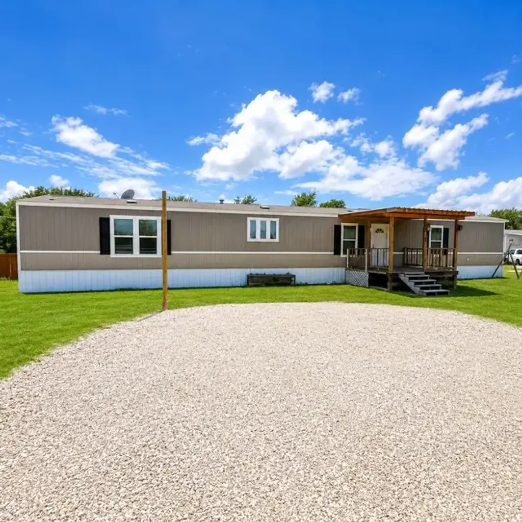 219 The Ranch Road B, Del Valle