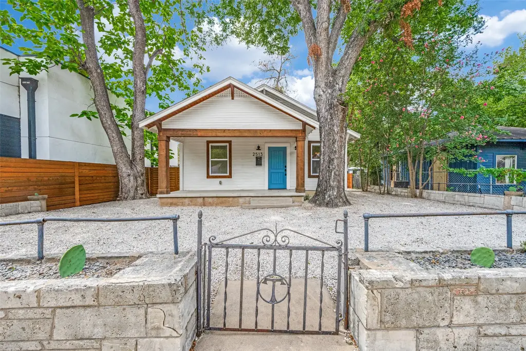 2513 E Cesar Chavez Street, Austin
