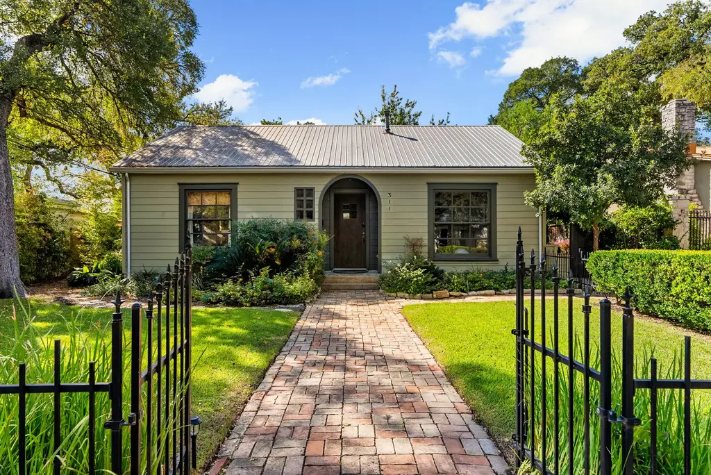 311 E 35th Street, Austin