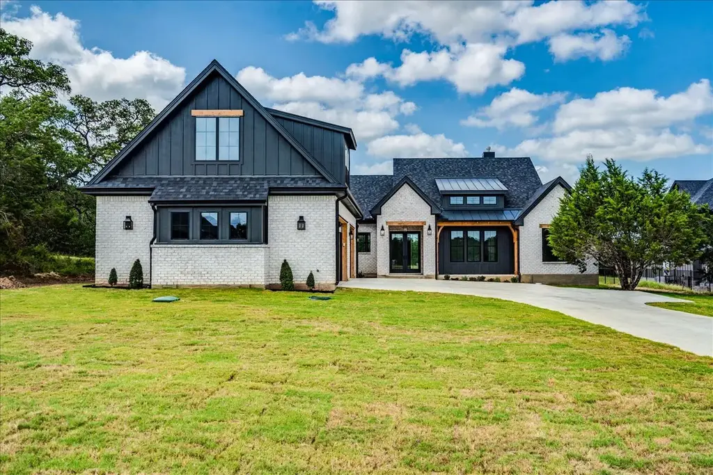 1731 Nature View Loop, Driftwood
