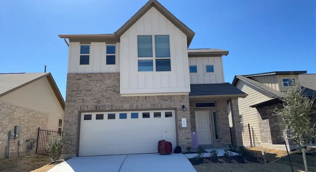 105 Durmont Pass, Leander