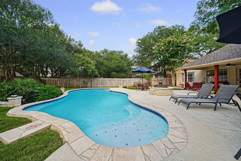 526 Cullen Boulevard, Buda