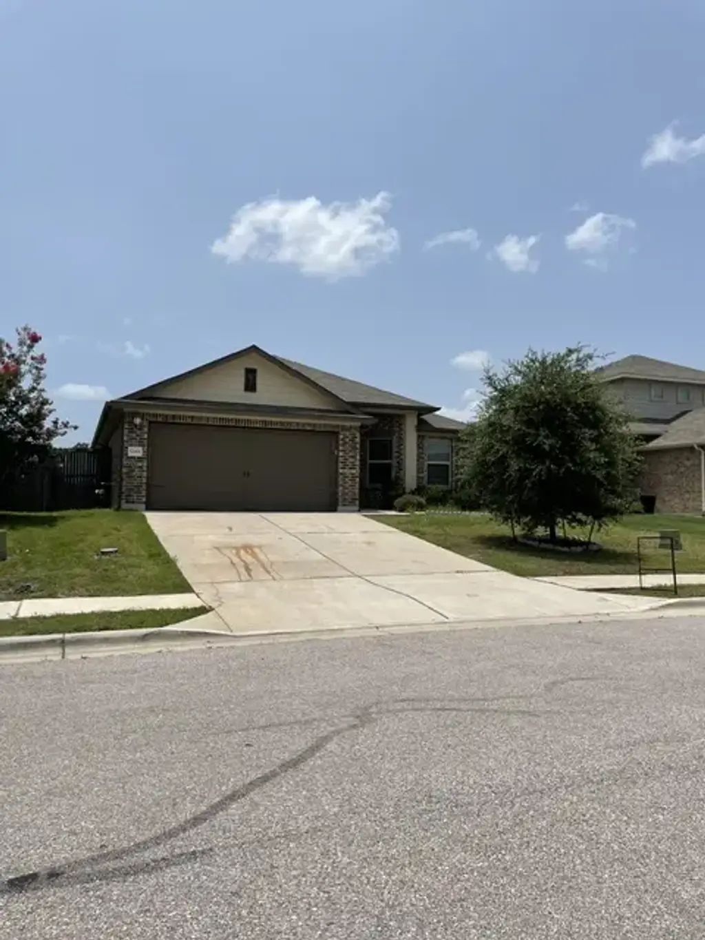 12401 Amber Lynn Path, Manor
