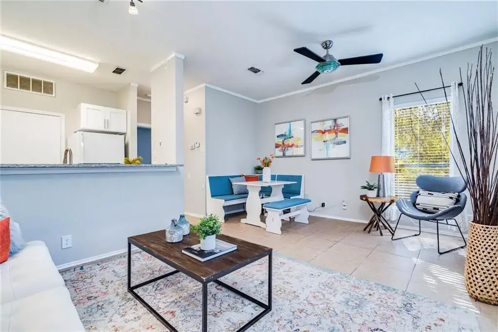 802 S 1st Street 206, Austin