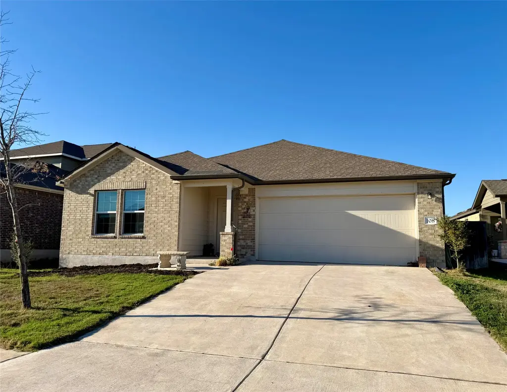 108 Esparza Drive, Bastrop
