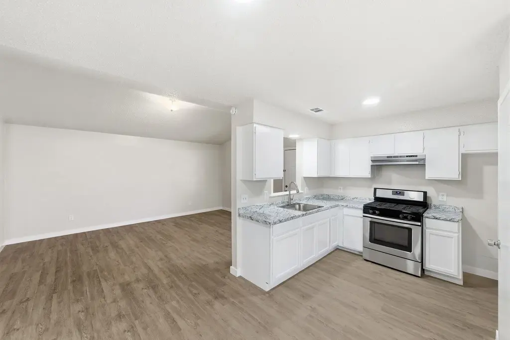 2204 Donahue Lane B, Austin