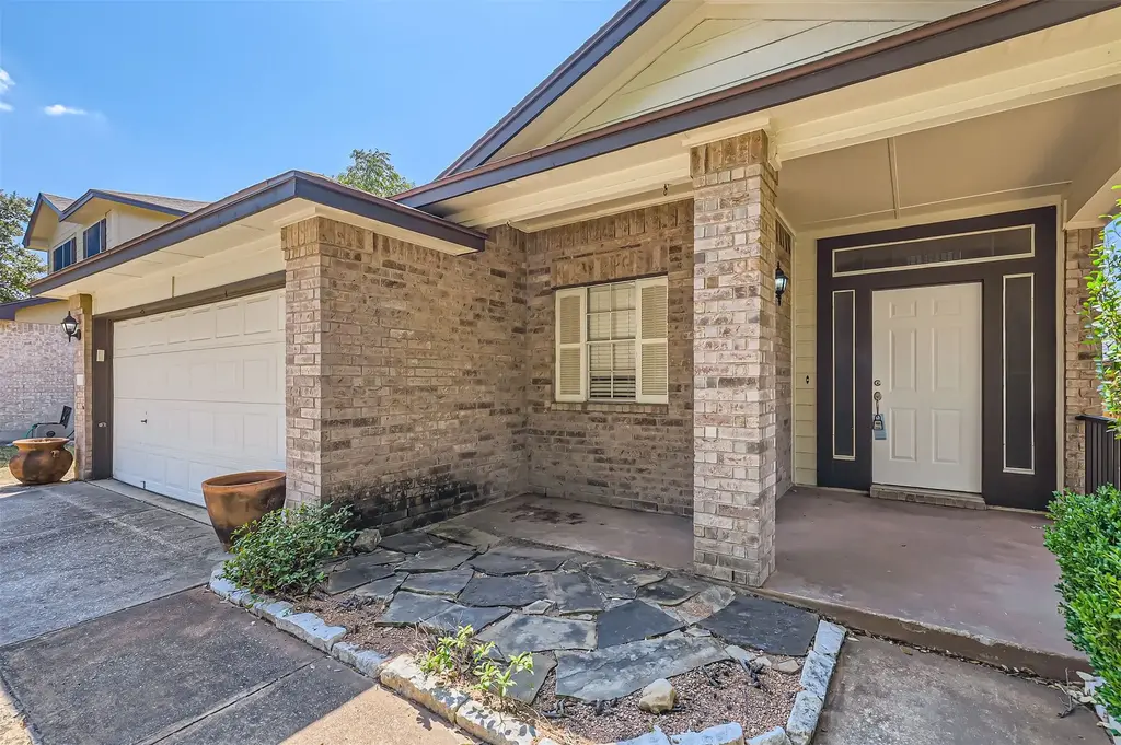 3001 Rainy River Drive, Leander