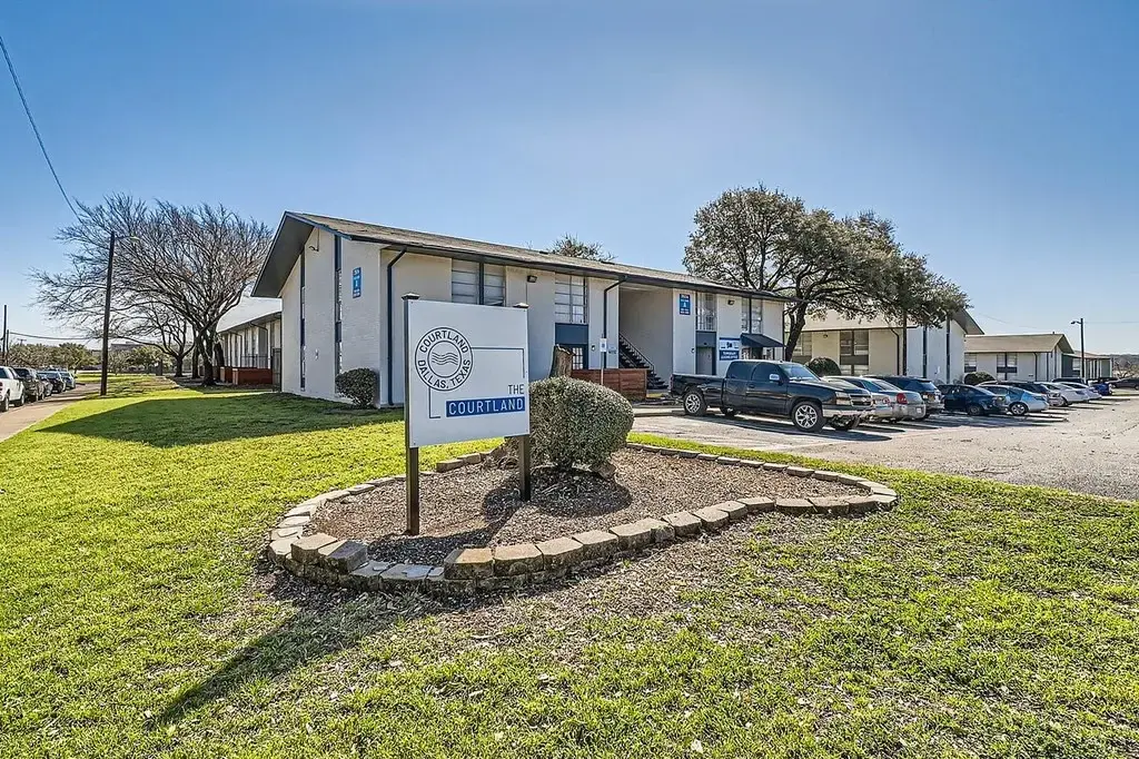 3504 Fawn Valley Drive 2038, Dallas