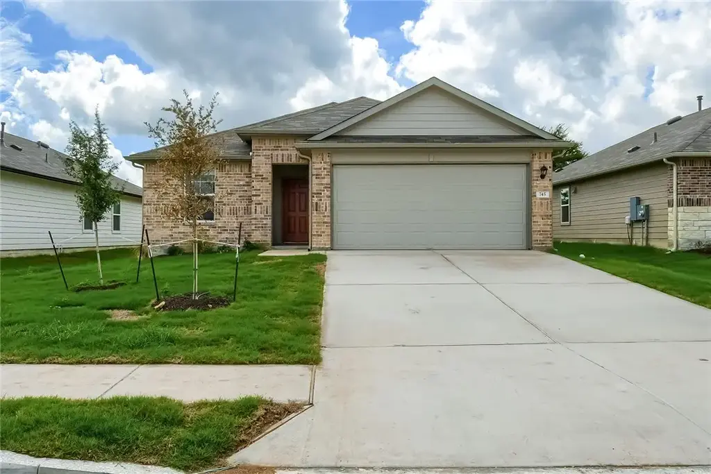 745 Adler Way, San Marcos