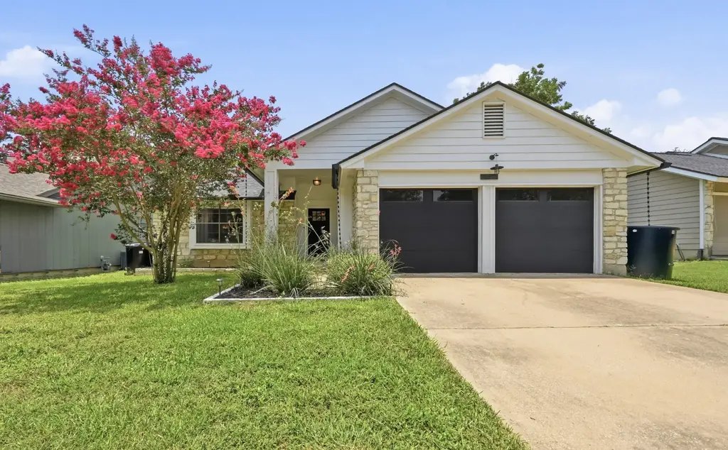 9706 Woodshire Drive, Austin