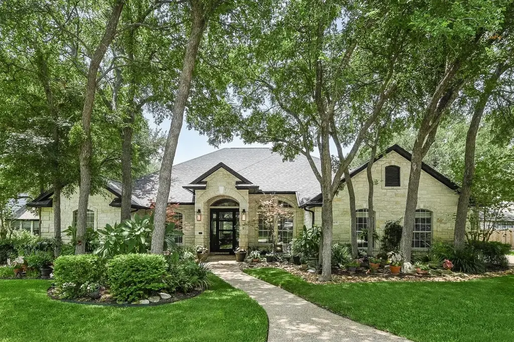 2405 Donner Path, Round Rock