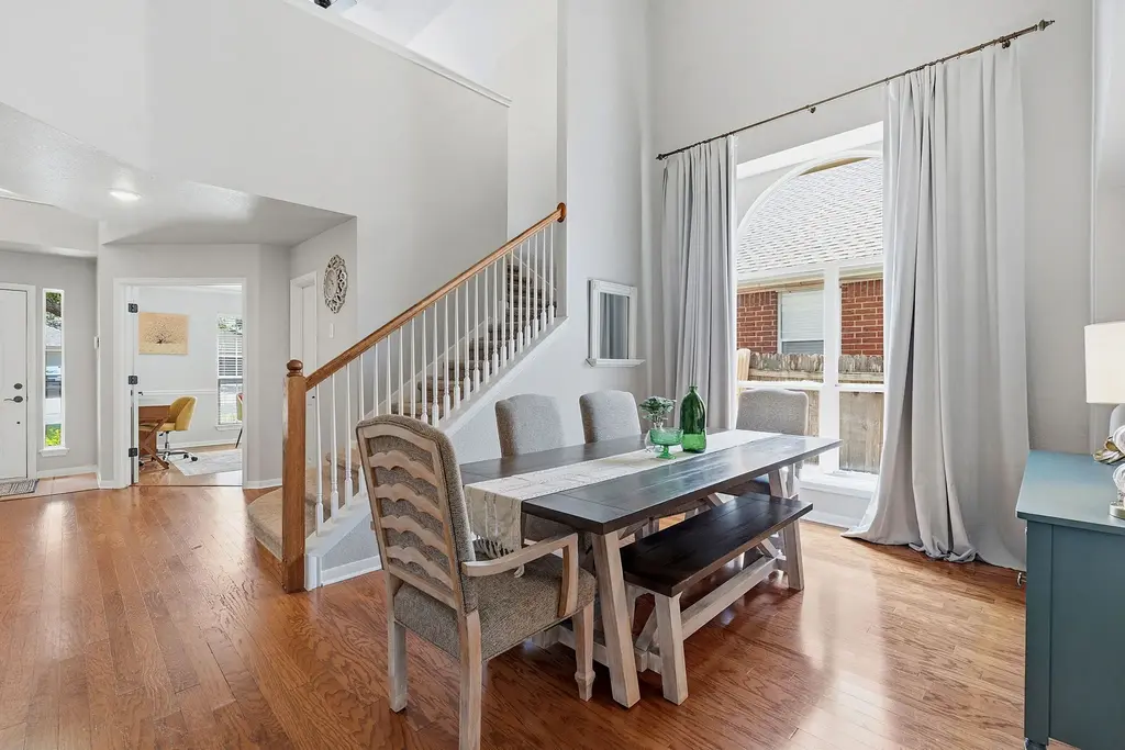 8703 Priest River Drive, Round Rock