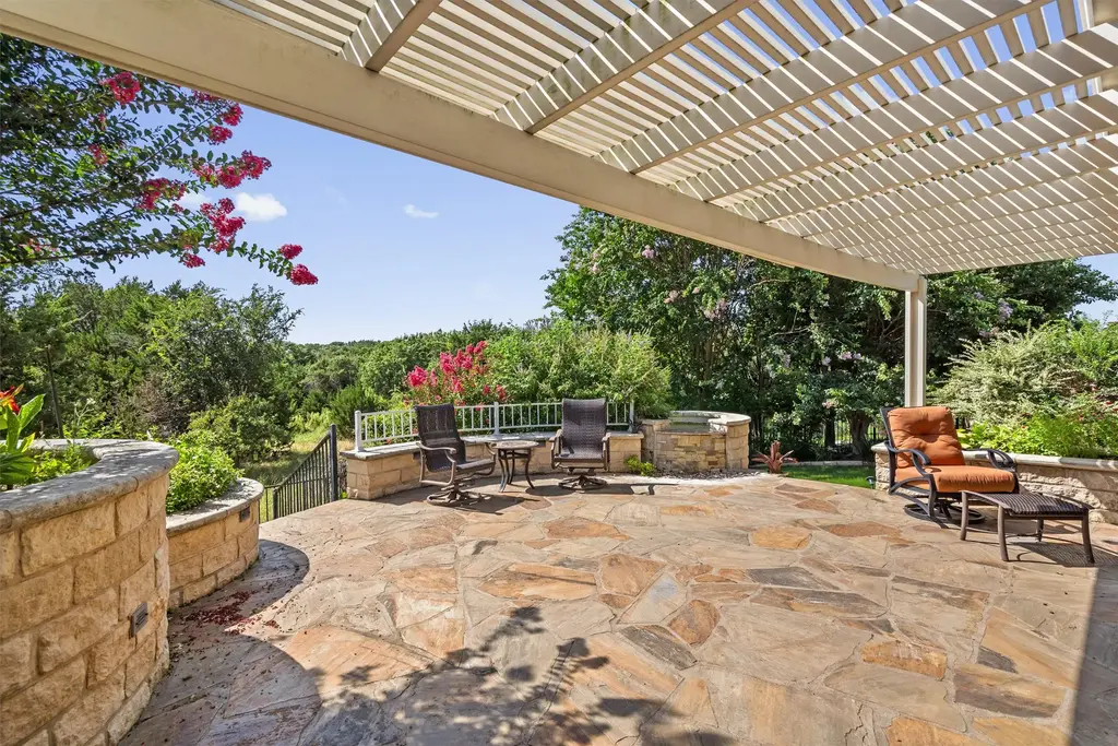 300 Pipe Creek Lane, Georgetown