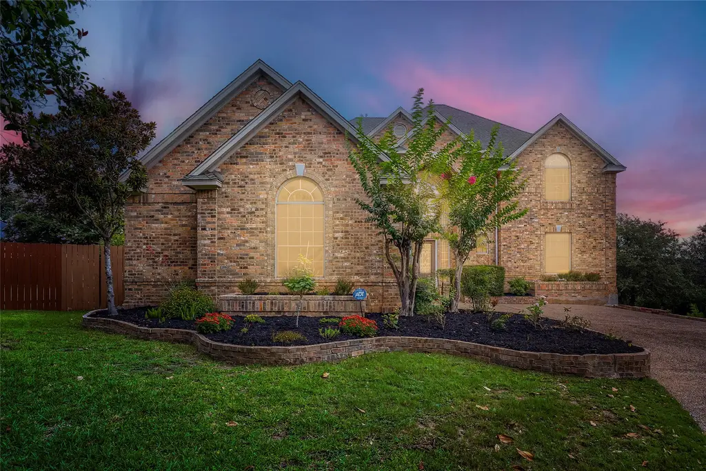 5312 China Garden Drive, Austin