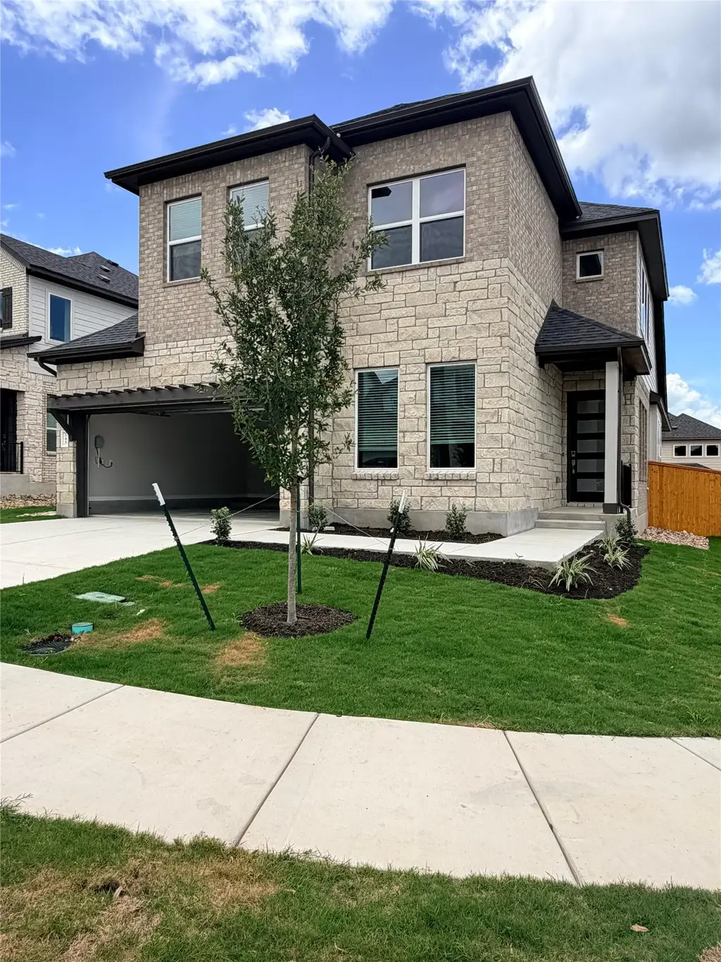 745 Beaverton Drive, Leander