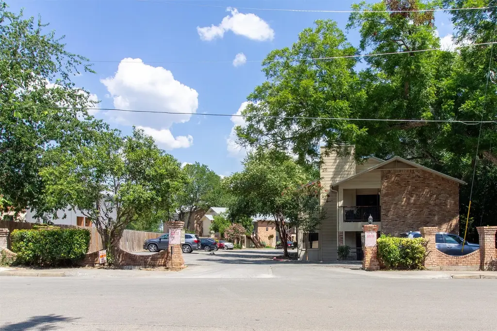 421 W San Antonio Street I 2, San Marcos