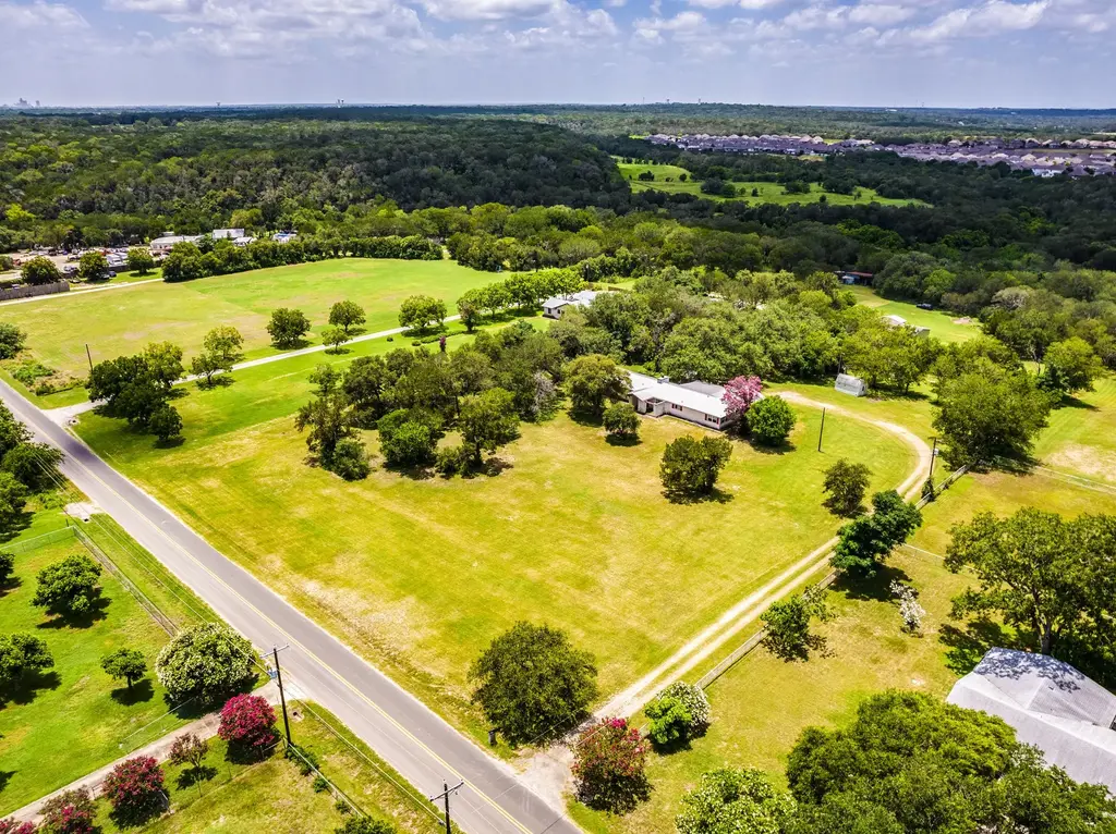 12900 Lowden Lane, Manchaca