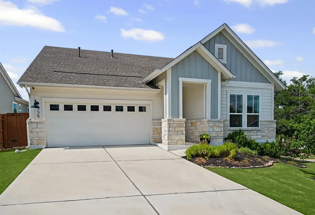 356 Crimson Sky Court, Dripping Springs